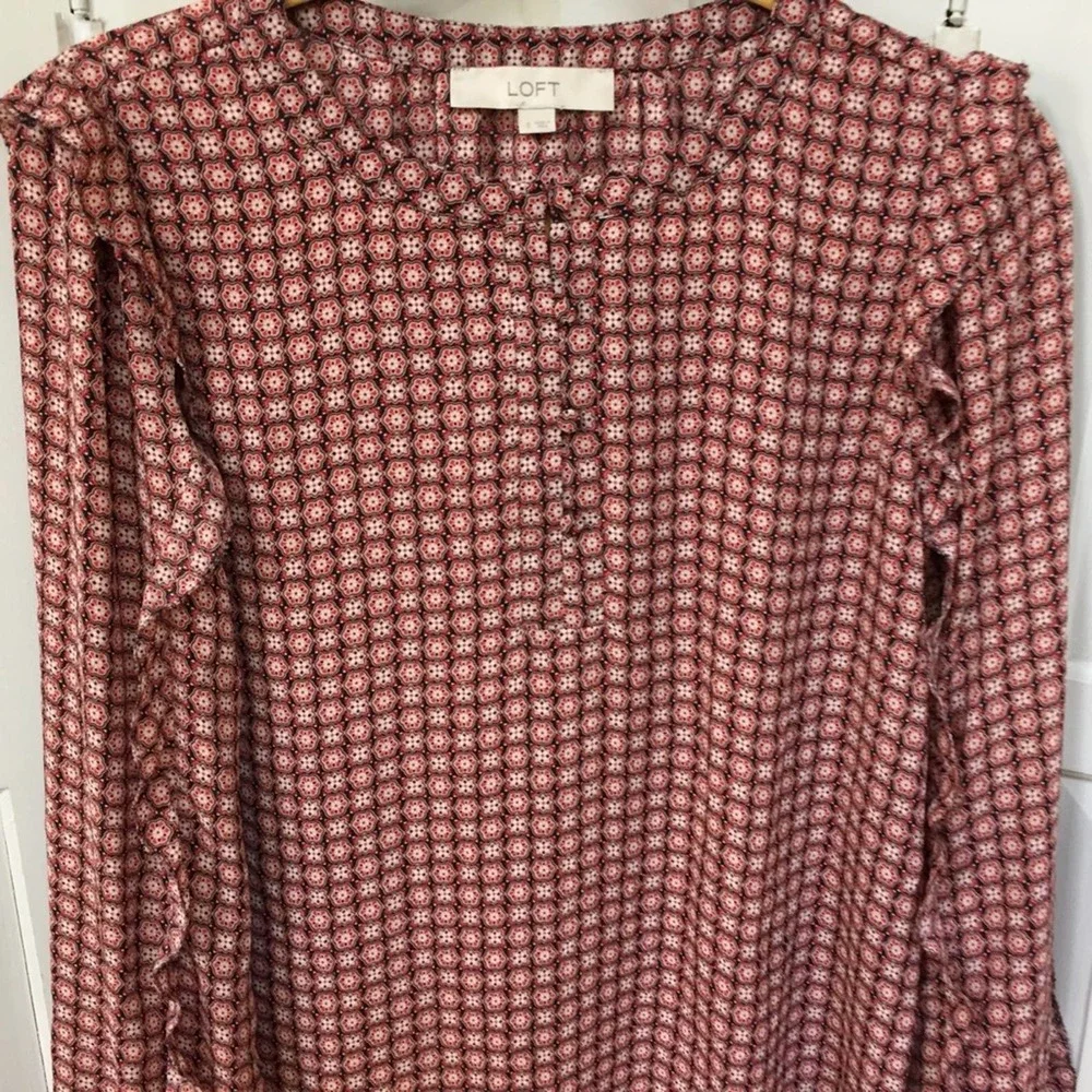 LOFT Long Sleeve Tunic With Ruffle - Picture 3 of 13